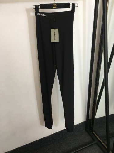款号 0152 Balenciag*新款 字母织带腰 高弹力打底裤 连脚裤袜小脚裤，黑色，Sml， M码；腰围58弹力，长109