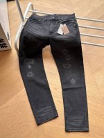 Levi's李维斯25春季新款男士 黑破洞 502标准锥形牛仔裤 30-36 无35 早春新款水洗丹宁赤耳牛仔裤，贸易公司渠道稀出，每个男生必备一条的时尚牛仔裤