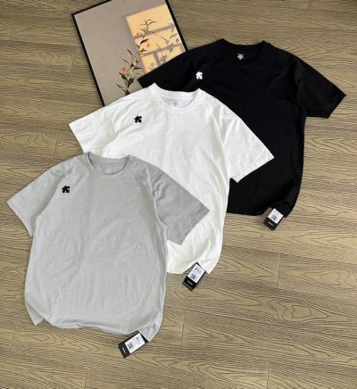 descente 迪桑特三色25年夏季新款科技棉速干 功能款短袖T恤 1：1订制迪桑特官网面料，瞬吸汗滴，极速扩散蒸发，并且单向导湿，清爽散热，防蚊防晒，检测报
