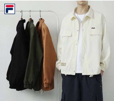 上新 Fila 斐乐春秋款美式青少年翻领茄克开衫外套 男女同款 今年春秋必入的款 上身也太好看了 立体剪裁、 上身宽松显瘦 ，效果堪称完美！细节完美 ！ 高级感