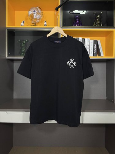 Louis Vuitton路易威登 25Ss 后背链条圆圈刺绣短袖T恤面料采用高克重270G重精梳棉，定制螺纹，面料舒适亲肤无异感， 制定染面料，纺织密度高，垂