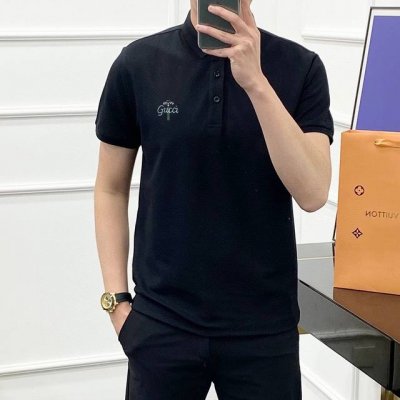Gucci 小刺绣 2025年夏季男士新款翻领短袖polo衫，定制面料 透气舒适度高，细节无可挑剔，品牌元素设计理念，体现高品质。手感细腻柔软！呈现休闲裁剪，上
