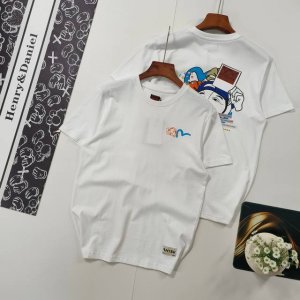 尺码S-2Xl掌柜推荐 evisu福神2025新款男士拇指笑脸佛头图案字母短袖T恤 原版面料高版本高品质 网红明星同款 左襟的印花是融合了达摩面料的招财猫图案