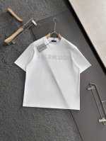 p220 Bal 2025Ss春夏最新款圆领时尚短袖T恤，官网同步，专柜纯棉面料！贴肤舒适，耐看又好穿，经典简约Logo设计，原厂工艺一丝不苟，型男必备单品 码