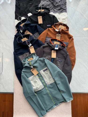 Patagonia 巴塔哥尼亚 R2 Techface Hoody 薄款 连帽外套 可以春天单穿也可以作为作为完美的寒冷气候下中间层， R2 Techface