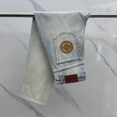 Louis Vuitton*路易威登 高端定制、2025早春最新款阔腿直筒牛仔裤 柜台同步发售 进口固色面料 原版定制复刻 客供五金辅料 原单品质 重工洗水 做