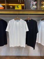 cd25Ss春夏新款优质长绒棉布圆领短Tee，男女同款Cd标识刺绣基础休闲短袖T恤衫！贸易公司渠道稀出，同步官网发售！一款时尚感与舒适度并存的经典单品，无论单穿