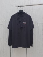 Balenciaga* 巴黎25Ss真两件套可乐破坏长袖 面料采用230克纯棉平纹布内外真两件搭配32S双纱拉架螺纹350G精棉面料通常具有较好的吸湿性透气性保
