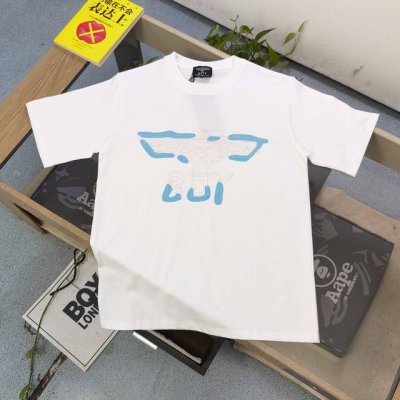 款号 Dg25630 2025新款Boylondon线性素描老鹰翅膀Logo图案印花休闲情侣短袖T恤 经典图案设计 朋克不羁 采用250G克重纯棉面料 印花很稳