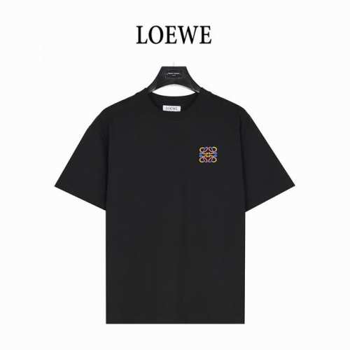 Loewe 罗意威 25Ss 胸口彩色徽标刺绣Logo短袖T恤 购入原版开模打造，全套定制辅料，所有细节完美还原 定织定染260G纯棉双纱紧密棉面料，洗水后达2