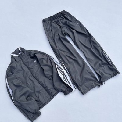 外套 裤子170 0251730 0251830 阿迪 Adidas Originals Adilenium Season 3 Zip 宽松舒适长袖夹克 裤子