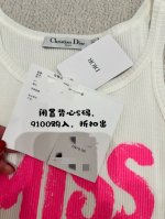 字母针织背心 Ins风字母印花图案 日常出街随意搭配都好看的单品 单穿或者打底 不管是裤子还是半裙都能搭 实穿率百分百 棉质面料有弹性 上身很舒服 码数：36.