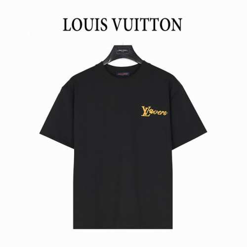 本地自取170（支持放店） louis Vuitton/路易威登 25Ss 后背字母Logo发泡印花短袖T恤 购入原版开模打造，全套定制辅料，所有细节完美还原