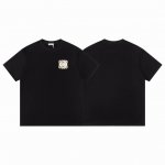 款F17 罗意威 Loewe 罗意威新款毛巾绣休闲圆领短袖T恤 Loewe罗意威创立于1846年的奢华皮具品牌，创新、现代、极致工艺以及对于皮革的卓越理解一直都