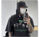 Oasis 绿洲乐团巡演限定重磅Vintage复古水洗做旧高街短袖 情侣款 重磅好货来袭，高端白墨数码直喷印花，重工成衣水洗做旧，西海岸街头嘻哈涂鸦风格，潮咖男
