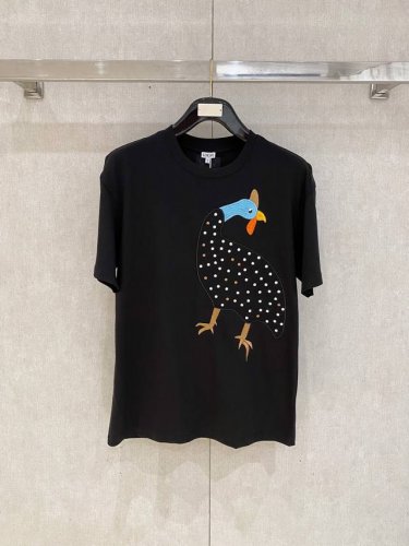 S-2Xl 罗意威 25Ss春夏新款首发专柜最新款短袖圆领T恤 高端订制 设计前卫时尚 品牌Logo重工艺设计 高端定制面料.手感柔软.穿着舒适.专柜级别精致车