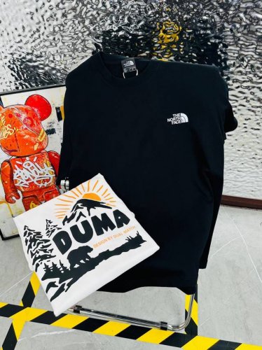 高版本带芯片 the North Face 北面25夏季新款印花休闲宽松情侣款 短袖T恤D926 细节:版本一比一复刻 吊牌 领标 水洗 带Nfc芯片识别 面料
