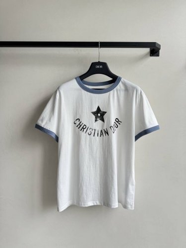 Dio* 25Ss春夏新款 五角星字母印花圆领短袖T恤 原版开发 高版出品 超级舒适的圆领T恤 日常出街必备 满满的舒适休闲风 采用定制面料 包容性好遮肉显瘦