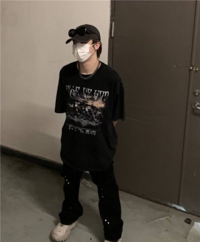 fog Fear Of God诸神之战限定重磅水洗做旧高街短袖 情侣款 顶级复刻，福利好货！重工成衣水洗，满满的美式高街风，上身帅爆了！优选32支240G优质精