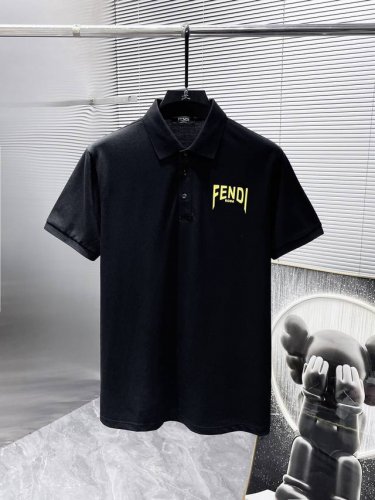 芬迪 Fendi 2025Ss夏季新款 翻领短袖T恤 Polo衫，高端版本！专柜定制面料 透气舒适度高，细节无可挑剔，品牌元素设计理念，体现高品质。手感细腻柔软