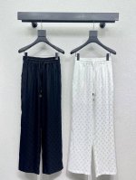 l家经典老花长裤 定制提花面料～经典又有型 各种都能完美驾驭～高级成衣做法，细节美到爆！精美又日常，轻松驾驭！质感棒棒哒！减龄 时髦休闲少女感，强推 高品质 两