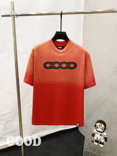 市场顶级品质 Goodbrand 25Ss爆裂纹字母印花重磅短袖T恤 Yb一比一开发 %棉 采用订色订染毛圈纯棉衣面，320G双股双纱，手感舒适 进口针织针B1