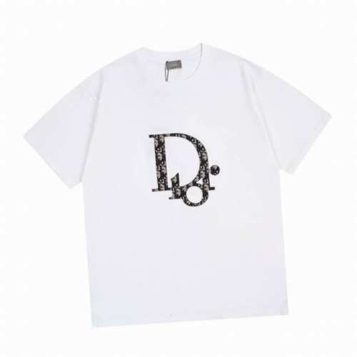 160 迪奥 Dior 夏季新款，老花字母贴布圆领短袖T恤，32支双纱精梳纯棉爽滑手感，面料采用260克重的纯棉双纱爽滑面料，经过洗水处理，手感更加舒适，男女同