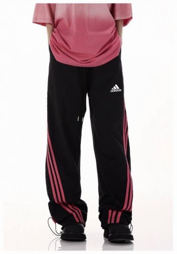 阿迪达斯Adidas新款夏季美式三条杠速干裤子男潮牌宽松直筒百搭休闲运动长裤三叶草 此款采用冰丝速干面料 穿上轻薄舒适透气性非常好不憋汗！男女同款情侣百搭！质量