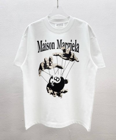 Madison Margiela马吉拉 新款圆领短袖T恤 手指舞拉丝效果 数码直喷印花字母Logo 艺术感十足 面料定制定染 300克重 100%纯棉 经典圆领