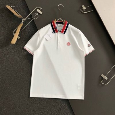 Moncler新款polo 2025春夏经典领口提花刺绣polo短袖 精致工艺专柜面料 顶级元素融合打造 经典短袖3标齐全 潮男时尚 百分百珠地棉打造 定织领花