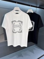 新品 高端 经典圆领 2025Ss Vers*Ce范思*男士印花短袖T恤 顶级贸易公司货，重磅高端尖品，意大利原产 品相完美一流 设计感超强的一款单品，将时装美
