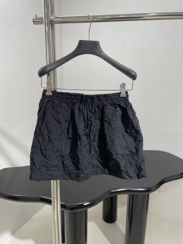 新品Maxi A-Line直筒褶皱迷你半裙 定制棉府绸直筒版型剪裁 成衣洗水压皱处理 免烫 越皱越好看 最高版本 黑色 Sml