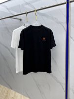 kailas*凯乐石 高端版本.专业性户外机能速干短袖，专为夏季打造！再生纤维面 带弹力，同时还有透气速干的效果 人体工学立体结构剪裁，特有的剪裁方式，上身有型