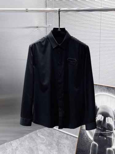 迪奥 Dior 2025Ss新款长袖 衬衫 衬衣，高端版本！专柜定制面料 透气舒适度高，细节无可挑剔，品牌元素设计理念，体现高品质。手感细腻柔软！呈现休闲裁剪，