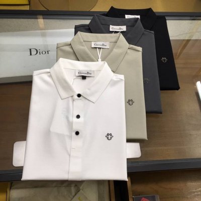新品 Dio..R 高端polo 2025Ss春夏新品 Go 时尚休闲翻领T恤，甄选优质天丝凉爽面料，无痕切割工艺，胸前密针精致Logo设计标识，客供订织五金辅
