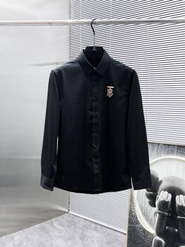 巴宝莉 Burberry Ss新款长袖 衬衫 衬衣，高端版本！专柜定制面料 透气舒适度高，细节无可挑剔，品牌元素设计理念，体现高品质。手感细腻柔软！呈现休闲裁剪