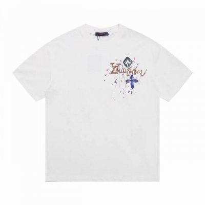 上新 Louis Vuitton路易25Ss新款印花棉质短袖T恤 本款棉质T 恤铺陈全幅 Damier Monogram 图案，将袖珍 Monogram元素融入