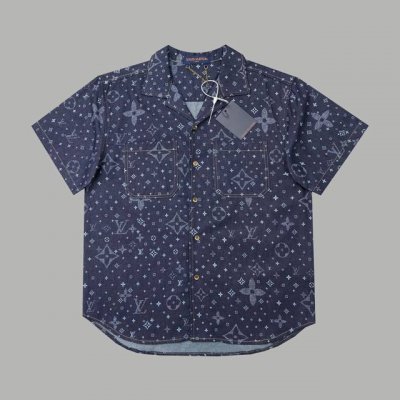 路易 Lv 25Ss早春新款牛仔马甲短袖 轻奢主义 男女日常通勤穿搭必备单品 正确版本 随意对比 详细特征 重工款提花深蓝色洗水牛仔面料 定制金属贝壳刻字纽扣