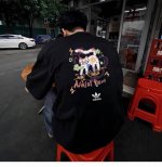 260G重磅纯棉 Adidas Originals 三叶草 涂鸦猫咪 彩色 短袖T恤 男女同款 半袖 情侣款 面料工艺： 1.260G重磅纯棉，100%棉，恰到