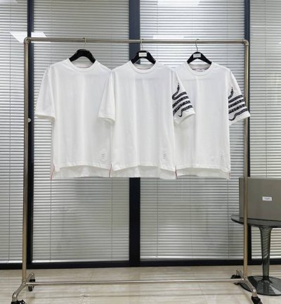 tee Tb25蛇年限定短袖T恤 蛇年刺绣四杠短袖 超精密万针鳞片 立体精细 ！！ 下摆开衩设计 拉高身材比例 Size1 2 3 4