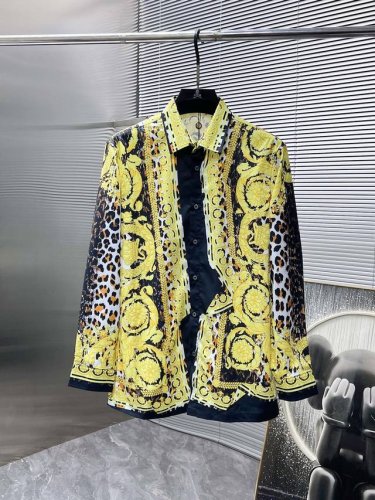 范思哲 Versace 2025Ss新款男士长袖 衬衫 衬衣，高端版本！专柜定制面料 透气舒适度高，细节无可挑剔，品牌元素设计理念，体现高品质。手感细腻柔软！呈