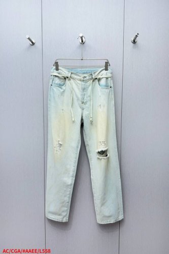 L558 Ac Acne 25Ss 1991腰带宽松破洞牛仔裤 定制高克重有机棉斜纹布 14Oz 专为Acne开发，采用长绒棉+2%弹性纤维混纺，确保挺括感与适