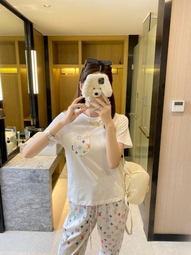 驴家白三彩短袖缎面印花休闲长裤套装Sml 上衣 长裤