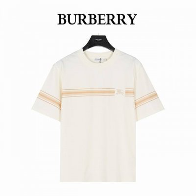 burberry 巴宝莉 25Ss 条纹印花战马刺绣短袖T恤 平织棉 T 恤衫，选用260G平织棉质面料打造+2X2配套螺纹， 区别于普通宽的面料克重，跟原版十