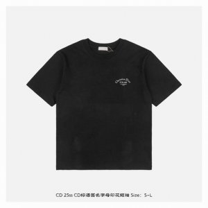 dior 迪奥 25Ss Cd标语签名字母印花短袖 面料采用230克重精梳棉 定制32支1*1螺纹 成衣两遍水洗处理 面料舒适亲肤无异感 定制定染面料 纺织密度