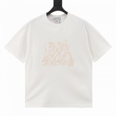 Loewe 罗意威 最新款刺绣短袖 Loewe色彩没输过 新配色太难遇这一季新款一整个被夏日~初秋包围这款是经典口袋刺绣款彰显自由活力，简洁的版型，超好的弹性，