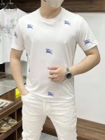Burberry 巴宝莉-2540Ss夏季新款 时尚大爆款圆领T恤 休闲时尚外穿 内搭必备款 舒适好看上身可见 定制进口高端丝光面料 手感细腻丝滑有质感 上身舒