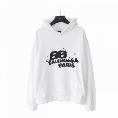 实拍细节图+尺码表 Balenciaga 巴黎世家 Bb手绘涂鸦连帽卫衣 进口椭圆机访手绘效果 印花无牙边 袖口 螺纹 下摆的磨破效果 真的太好看了 前后效果完