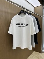 Bbr Ss夏装新品 专柜在售 最新系列图案Logo短袖T恤 必须人手一件的节奏！ 进口顶极精梳棉面料，极为亲肤舒适 摸上去非常的细腻，质感很好，完美体现立体感