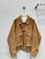 独家首发高端原单品质The R*M25早春新品 老钱风顶级鹿皮绒皮机车夹克 定制独家定制麂皮绒面工艺 100%进口小羊皮 气质翻领版型又飒又高级 可以帅气也可以